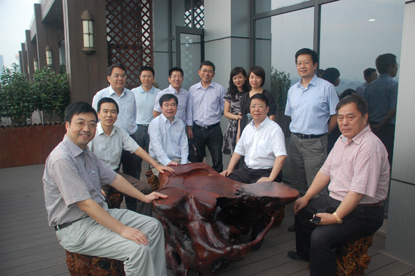 省國資委副主任戴震華、桑均堯蒞臨我司指導(dǎo)工作